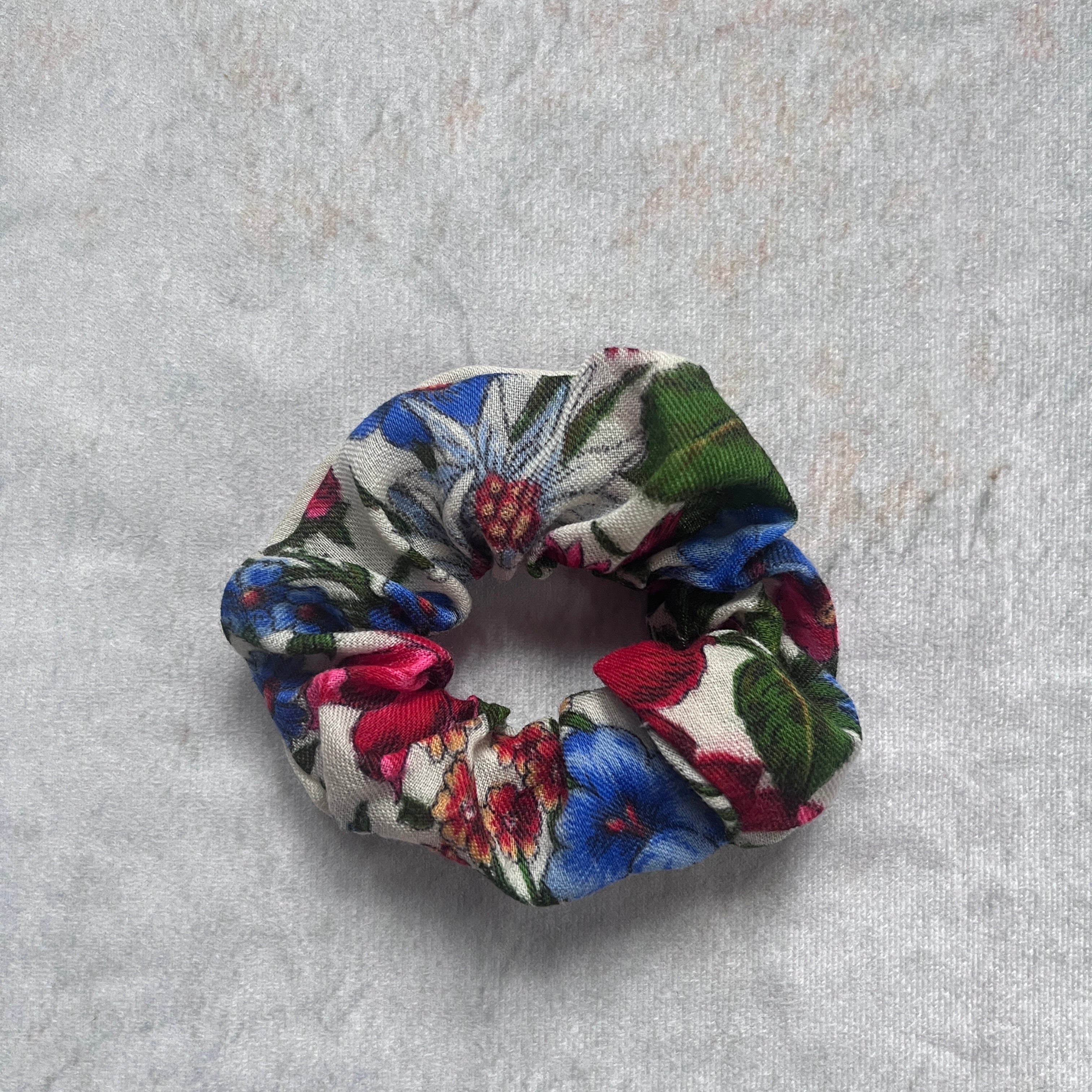 Scrunchie Wilder Garten